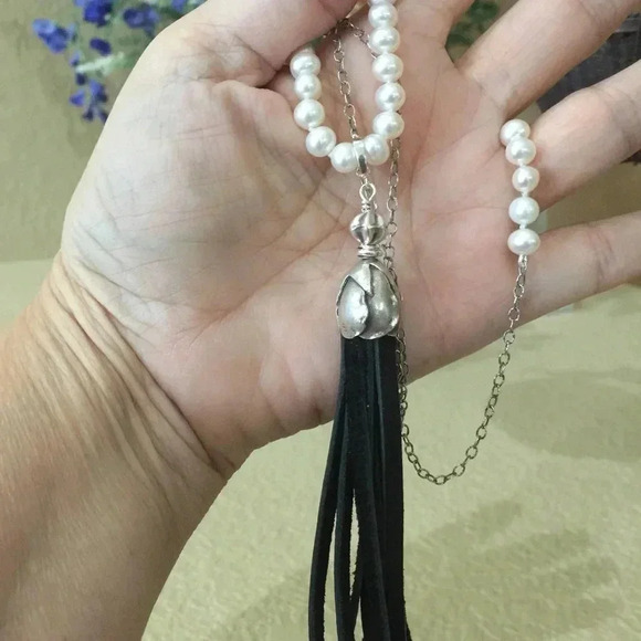 Leather And Pearls,Tassel Necklace,Long Pearl Necklace,June Birthday - Picture 3 of 6